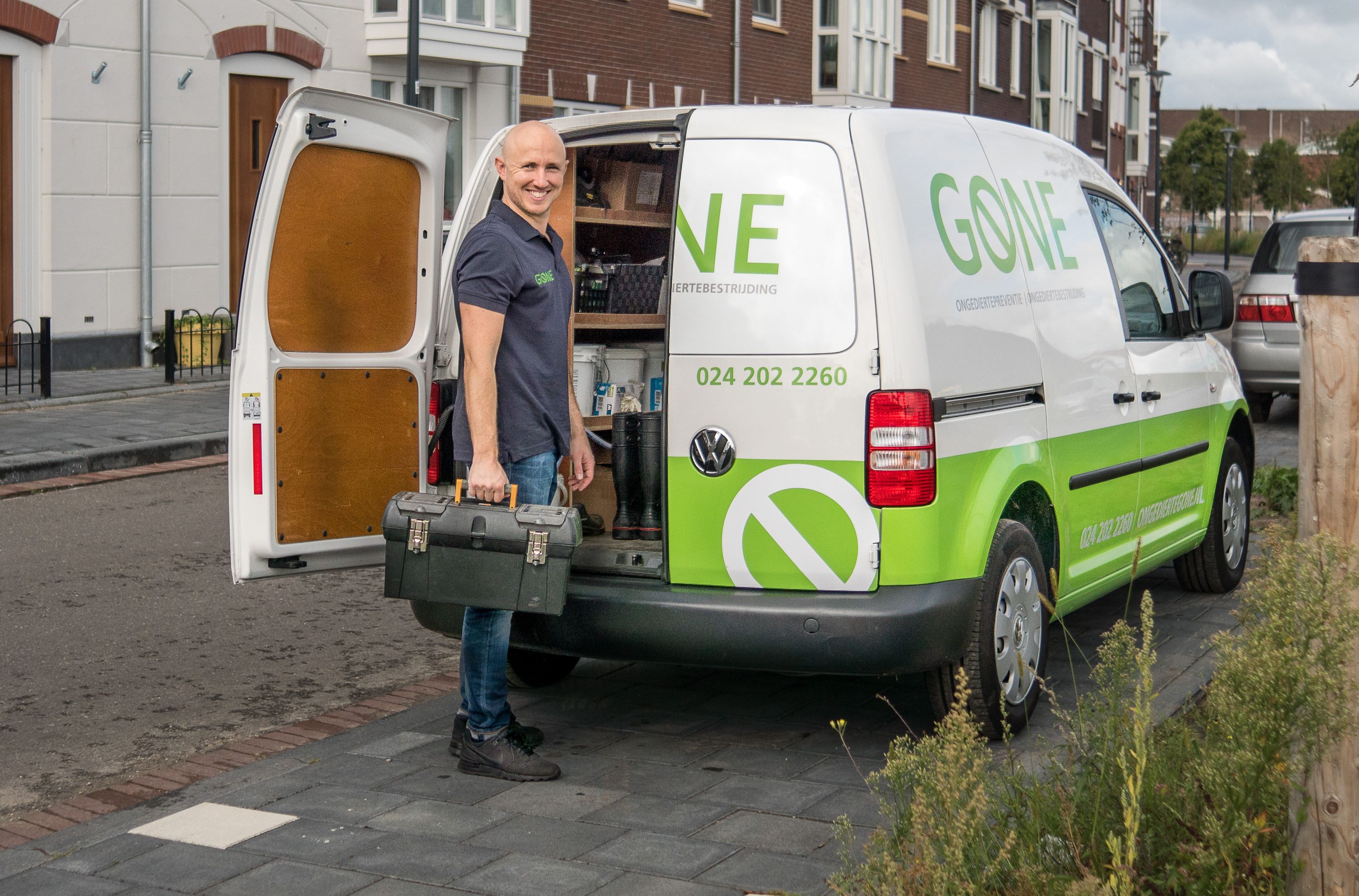 Travis Bij Bus Min